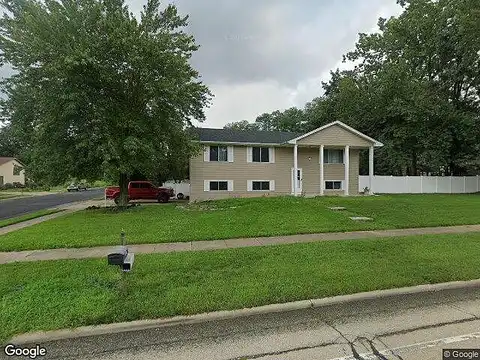 N Frostwood Pkwy., Peoria, IL 61615
