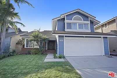 64T, Los Angeles, CA 90056