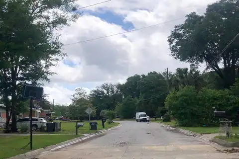Cedar, MILTON, FL 32570