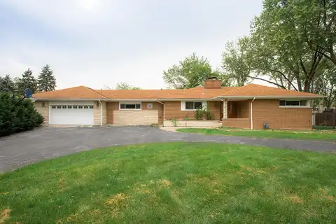 Leonard, DARIEN, IL 60561