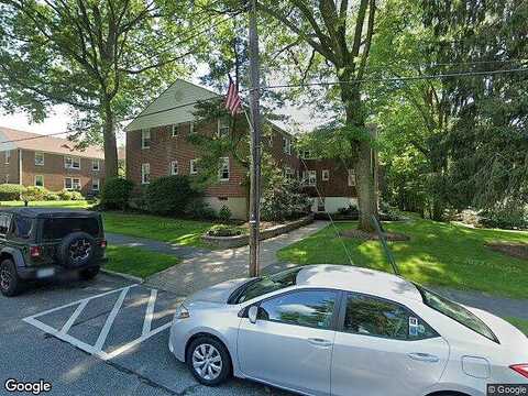 Bryant Cres Apt 1M, WHITE PLAINS, NY 10605