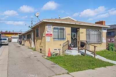 Street &Amp; Hoover Stree, Los Angeles, CA 90043