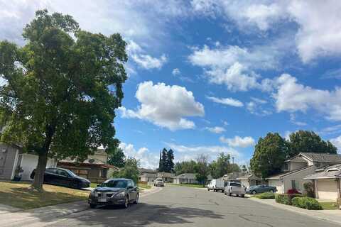 Vintage Oak, GALT, CA 95632