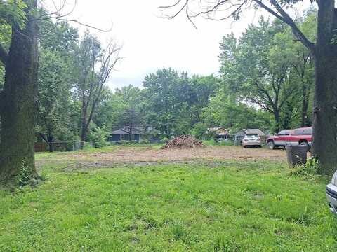 Thompson, EMPORIA, KS 66801