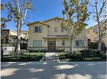 Avalon, 89T, Los Angeles, CA 90002