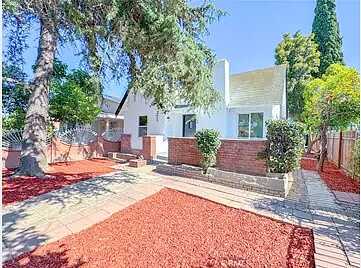 Baxter Street And Cove Avenu, Los Angeles, CA 90044