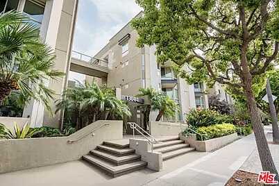 Beac, Los Angeles, CA 90041