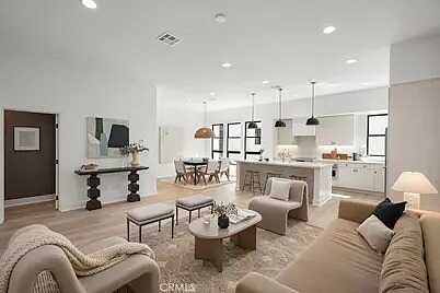 Calabash S, Los Angeles, CA 90026