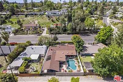 Century Blvd And Clovis Avenu, Los Angeles, CA 90004