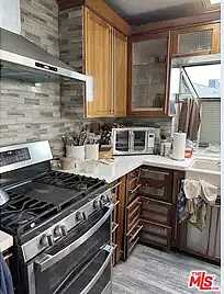 Corbin Ave. And Saticoy St, Los Angeles, CA 90047
