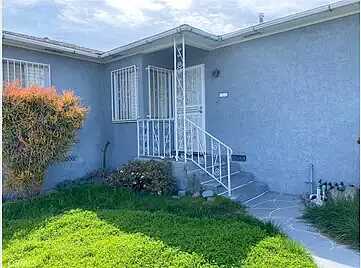 E Of White Oaks, W Of Encino, N Of Victory, S Of, Los Angeles, CA 90047