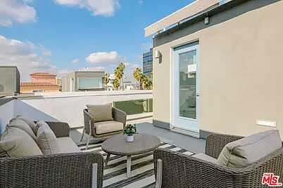 Goshen Ave &Amp; S. Westgate Av, Los Angeles, CA 90048