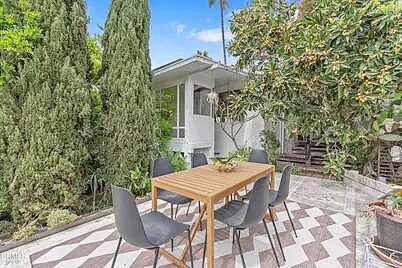 Huston Street &Amp; Haskell Av, Los Angeles, CA 90026
