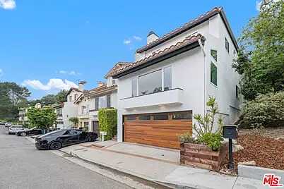 Just South Of Intersection Of Venido Rd. And Cerr, Los Angeles, CA 90077