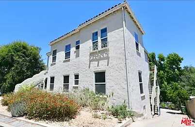 Laurel Canyon/Mulhollan, Los Angeles, CA 90039