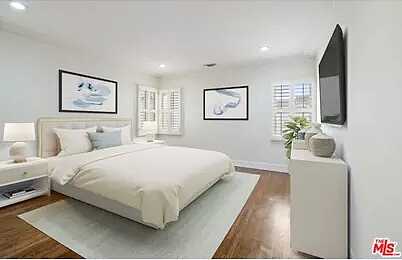 Melrose/Highlan, Los Angeles, CA 90008