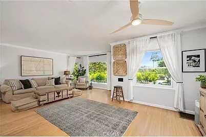 Melrose/Highlan, Los Angeles, CA 90045