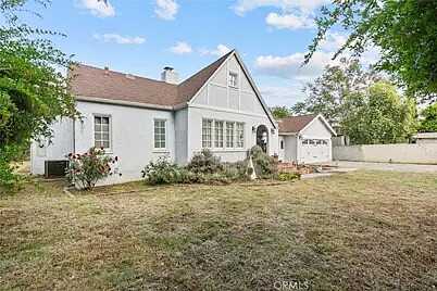 Nordhoff And Winnetk, Los Angeles, CA 90005