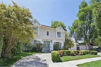 On Bagley Avenue Between National Blvd And Harlo, Los Angeles, CA 90045