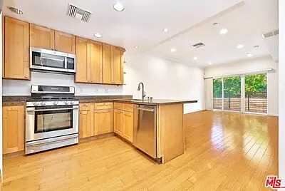 On Manitoba Street; Between Falmouth And Pershin, Los Angeles, CA 90006