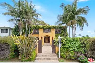 S. Gramerc, Los Angeles, CA 90005