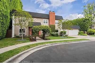 Sepulved, Los Angeles, CA 90043