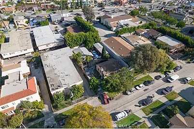 Valmont Street And Apperson Stree, Los Angeles, CA 90066