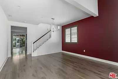 Vanowen/ Wilbu, Los Angeles, CA 90049