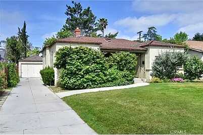 Vanowen/ Wilbu, Los Angeles, CA 91401