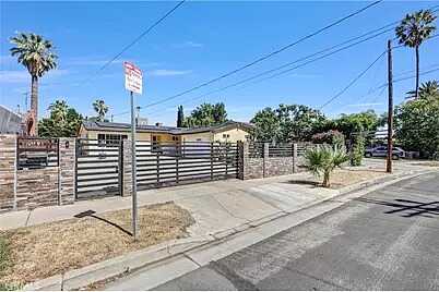 Varna Ave &Amp; Oxnard S, Los Angeles, CA 90028