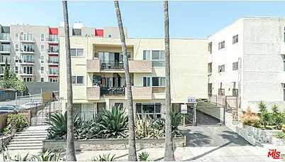 Wilshire Blvd, Los Angeles, CA 90005