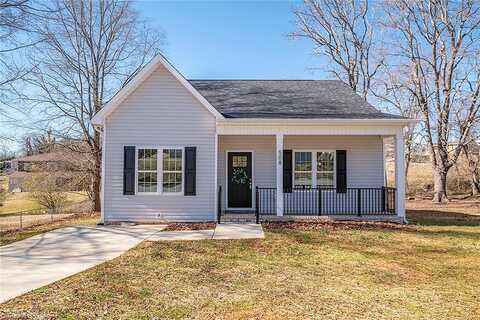 Washington Avenue, Reidsville, NC 27320