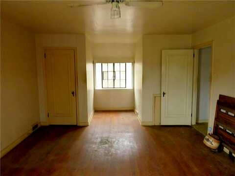 Arlington, PITTSBURGH, PA 15235