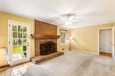Geneva, LILBURN, GA 30047