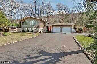 Park, NESQUEHONING, PA 18240