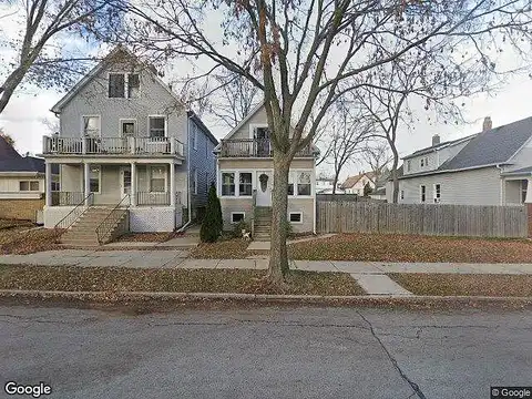 Squire, CUDAHY, WI 53110