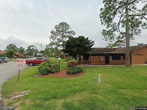 Foxlake, NORTH FORT MYERS, FL 33917