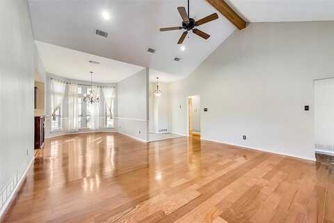 Pear Tree, DENTON, TX 76207