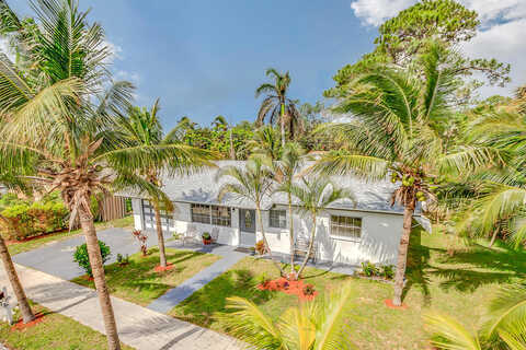 16Th, Lake Worth, FL 33460