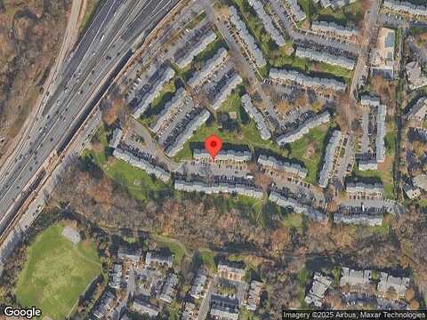Golden Oak, CENTREVILLE, VA 20121