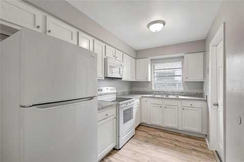 128Th, LARGO, FL 33778