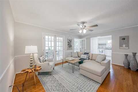 Signet, EULESS, TX 76040