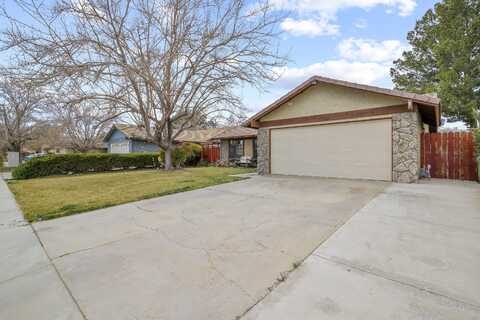 Lively, LANCASTER, CA 93536