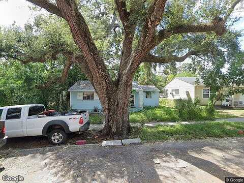 14Th, SAINT PETERSBURG, FL 33701