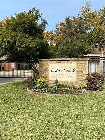 Cedar Creek, BENBROOK, TX 76109