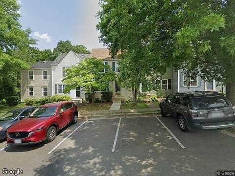 Lochleigh, ALEXANDRIA, VA 22315