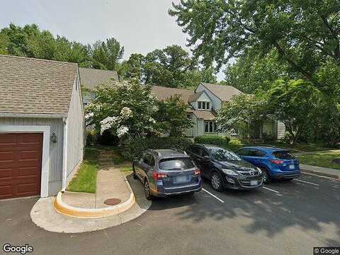 Fanleaf, FAIRFAX, VA 22033