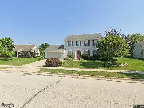 River Place, WAUKESHA, WI 53189