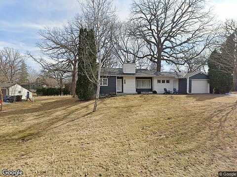 Lee, MINNEAPOLIS, MN 55422