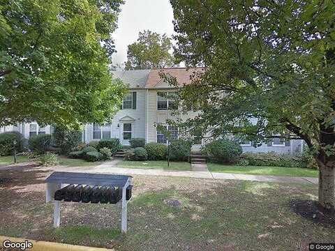 Braxton Wood, FAIRFAX, VA 22031